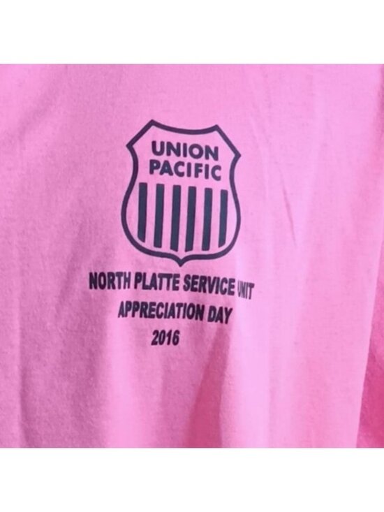 Union Pacific UPRR Men's XL T-shirt North Platte Service Unit Appreciation Day